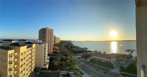 1380 GULF BLVD #1008, Clearwater Beach, FL 33767