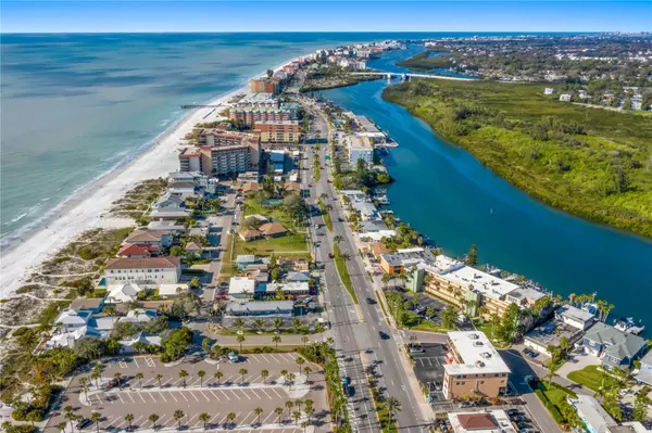 Redington Shores, FL 33708,18201 GULF BLVD #205