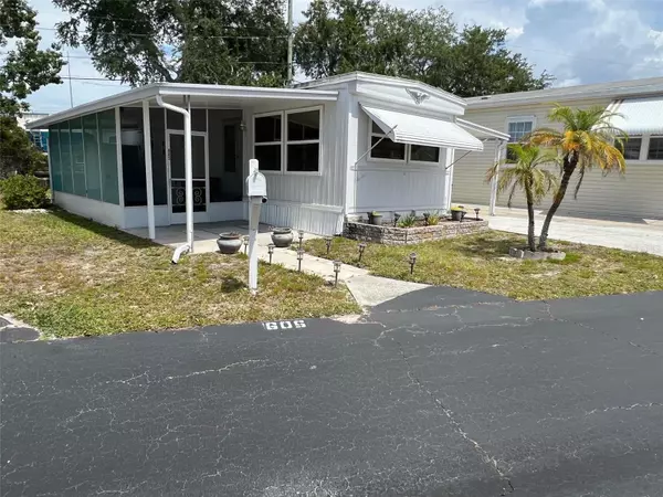 16940 US HIGHWAY 19 N #605, Clearwater, FL 33764