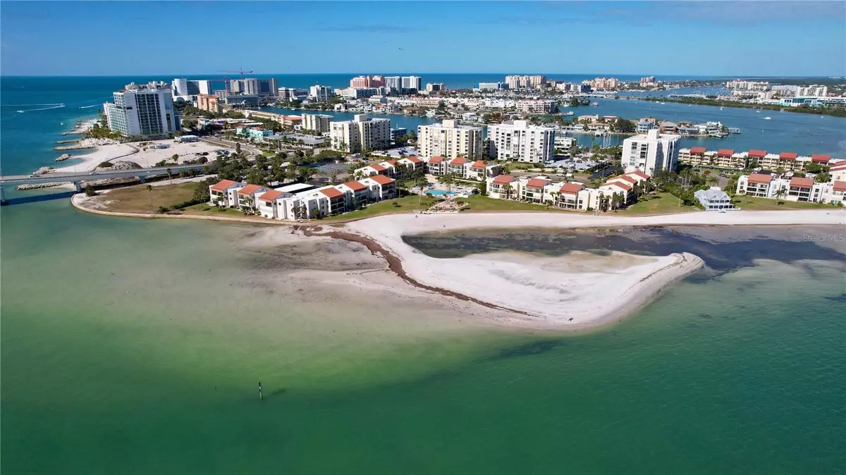 Clearwater Beach, FL 33767,830 S GULFVIEW BLVD #305