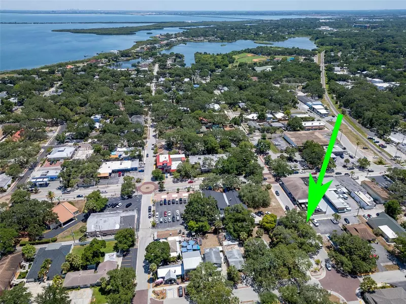 146 8TH AVE N, Safety Harbor, FL 34695