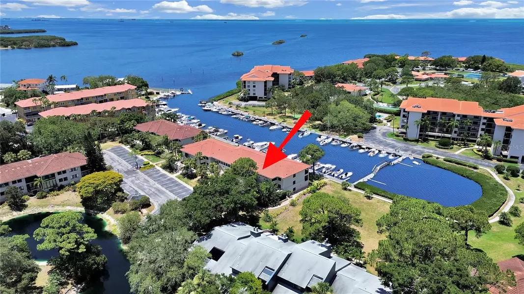 1802 MARINER DR #30, Tarpon Springs, FL 34689