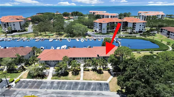 Tarpon Springs, FL 34689,1802 MARINER DR #30