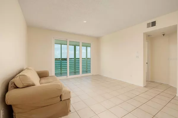 South Pasadena, FL 33707,7979 SAILBOAT KEY BLVD S #506