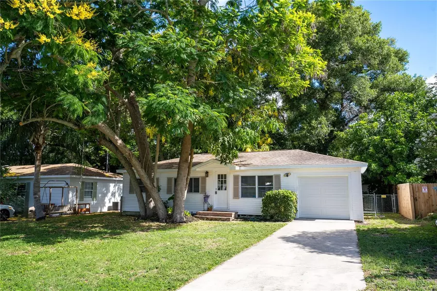 5441 43RD TER N, St Petersburg, FL 33709