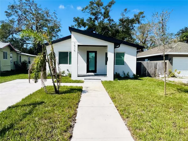 1919 21ST ST S,  St Petersburg,  FL 33712
