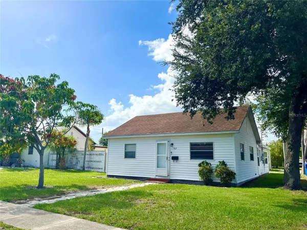 917 56TH AVE N, Saint Petersburg, FL 33703