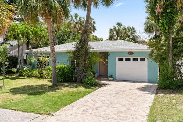 803 BRUCE AVE, Clearwater Beach, FL 33767