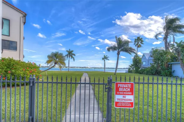 Clearwater Beach, FL 33767,855 BAYWAY BLVD #301