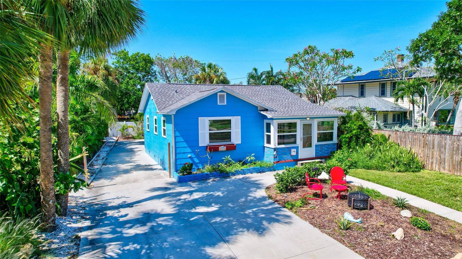 312 42 AVE S,  St Petersburg,  FL 33705