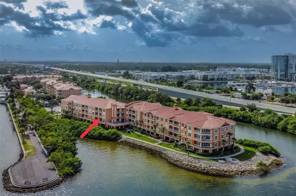 Tampa, FL 33611,5000 CULBREATH KEY WAY #9-212