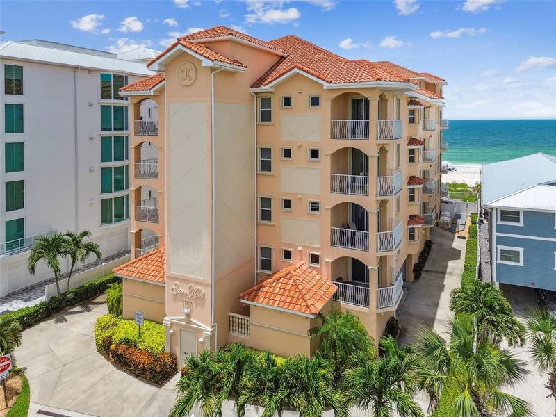 19820 GULF BLVD #401, Indian Shores, FL 33785