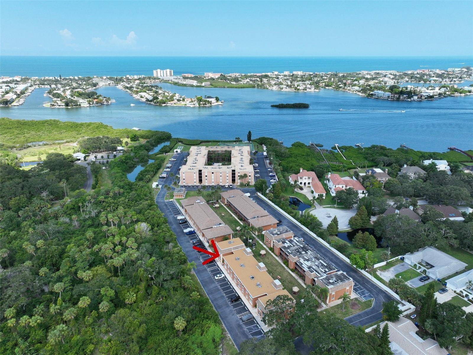 12760 INDIAN ROCKS RD #901,  Largo,  FL 33774