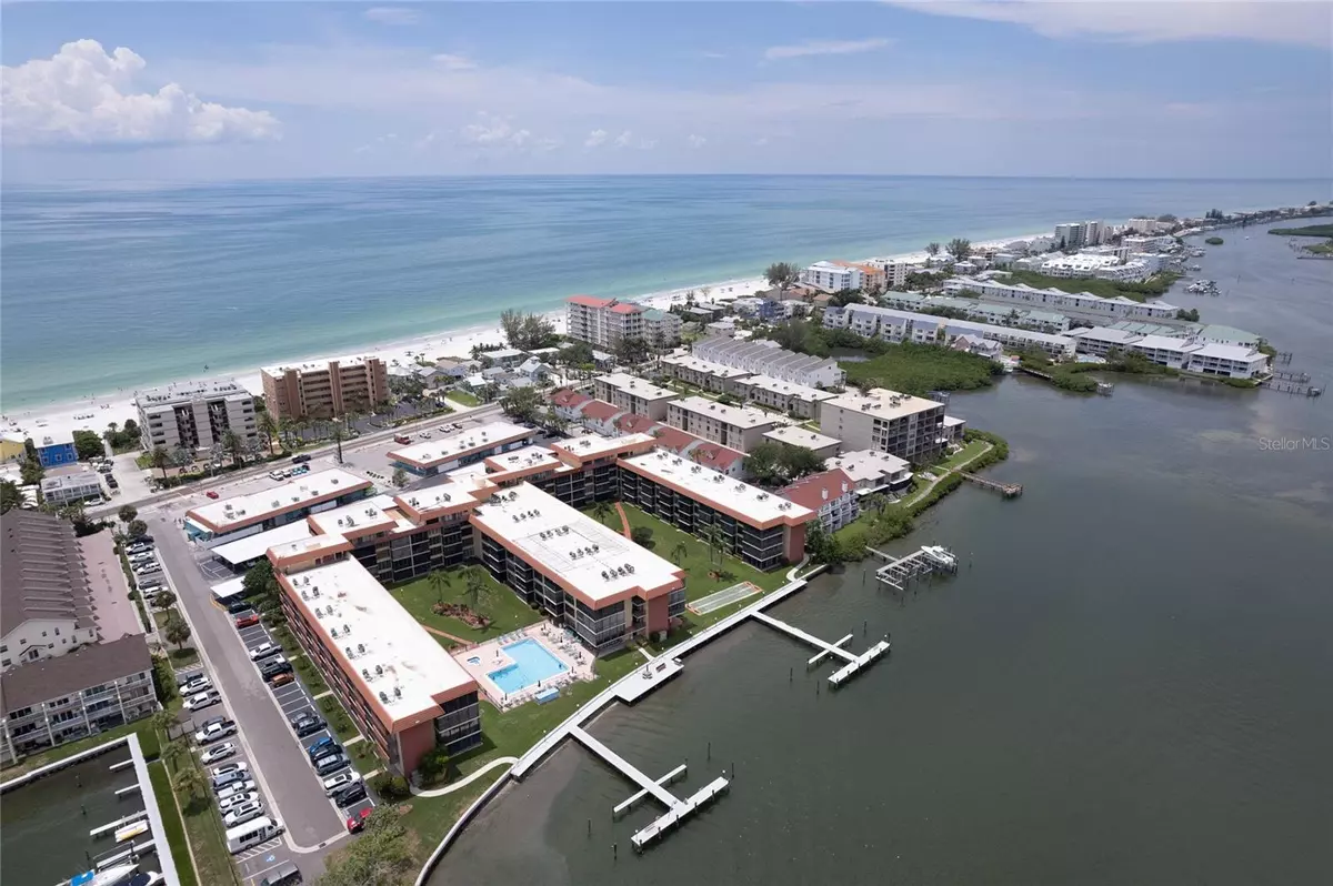 Indian Shores, FL 33785,19701 GULF BLVD #121