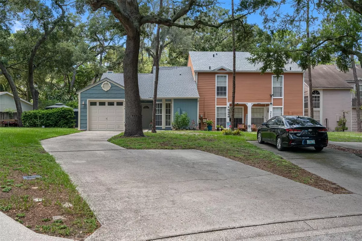 Tampa, FL 33612,9442 FOREST HILLS CIR