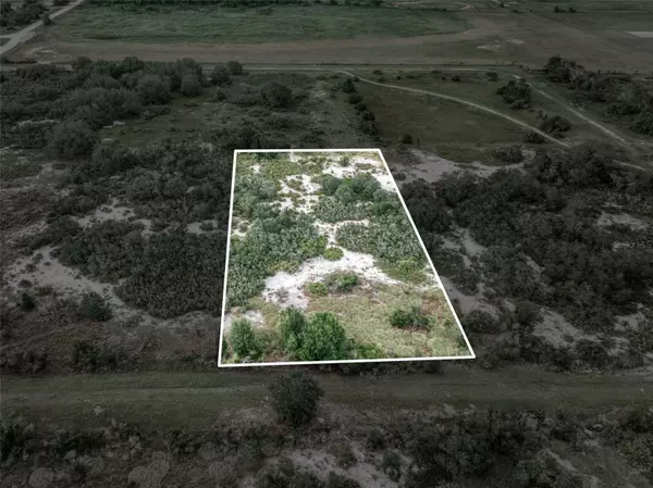 2140 W MACKEY RD, Avon Park, FL 33825