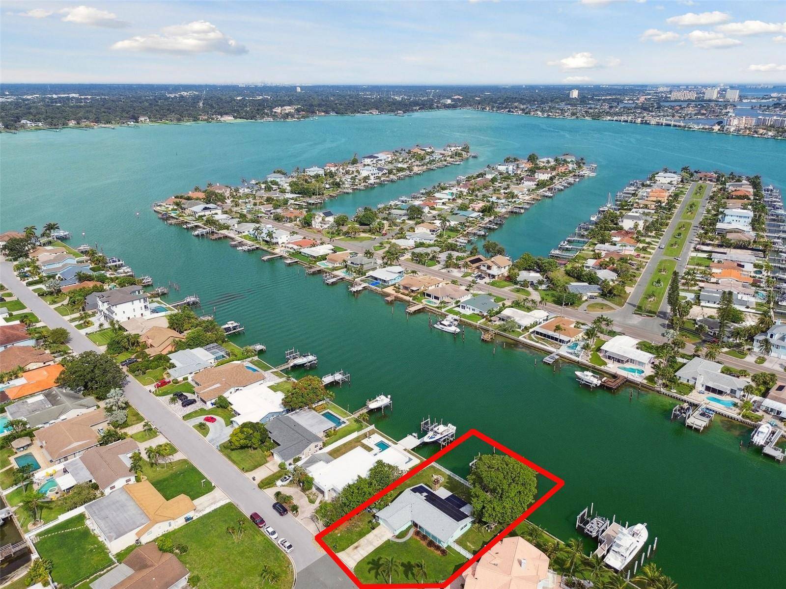 Treasure Island, FL 33706,11600 7TH ST E