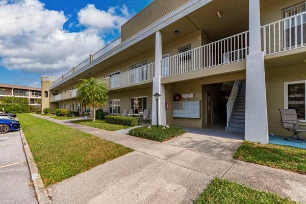 2391 SUMATRAN WAY #55, Clearwater, FL 33763
