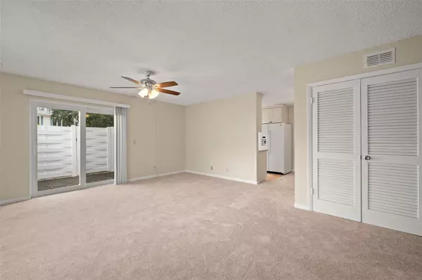 Saint Petersburg, FL 33711,3247 38TH WAY S #C