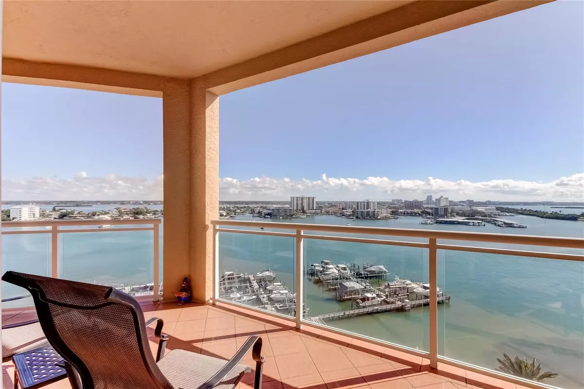 Clearwater Beach, FL 33767,521 MANDALAY AVE #1109