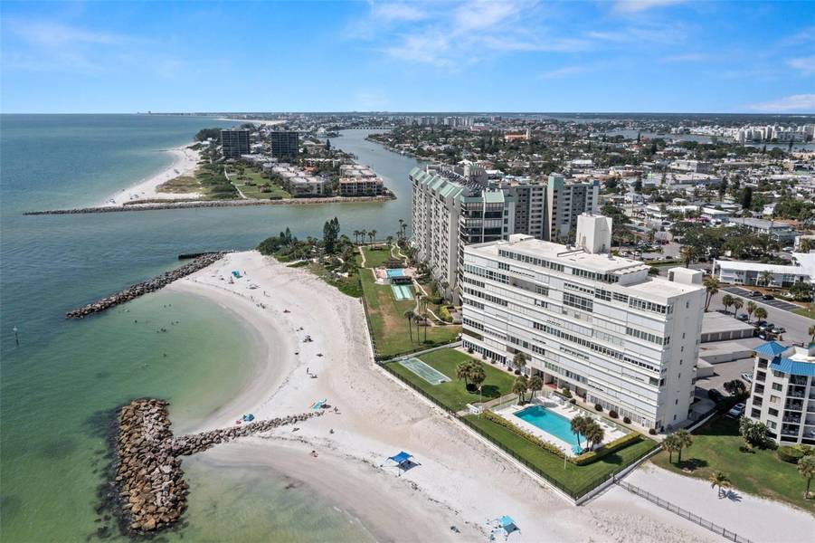 7000 BEACH PLZ #505, St Pete Beach, FL 33706