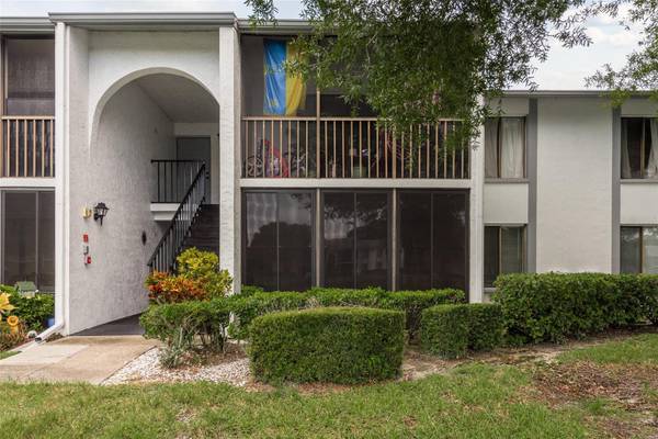 1207 PINE RIDGE CIR W #F1,  Tarpon Springs,  FL 34688