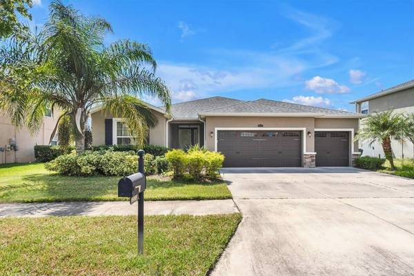 5453 SUNCATCHER DR, Wesley Chapel, FL 33545