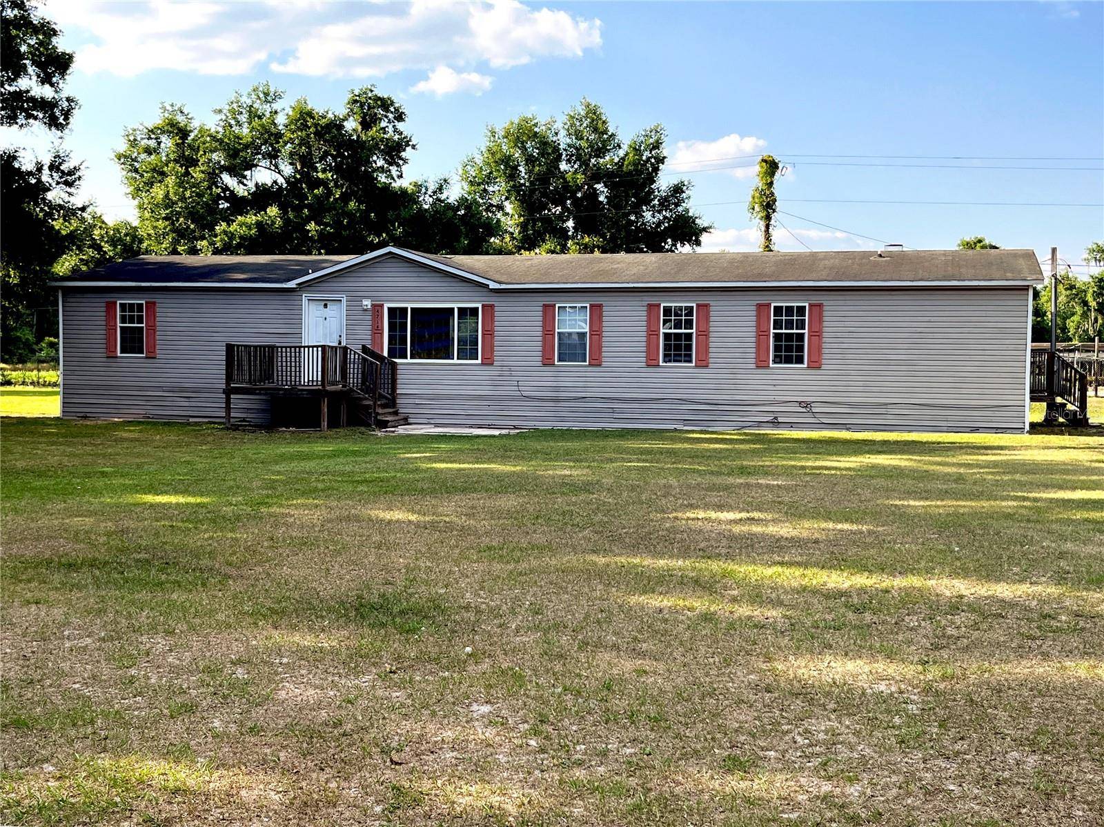 4716 CHARLESTON AVE, Plant City, FL 33566