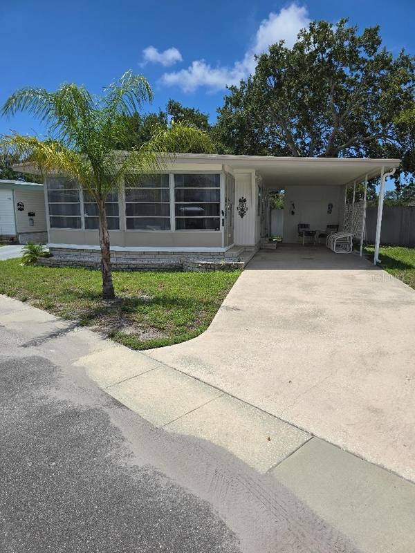 7901 40TH AVE N #32, Saint Petersburg, FL 33709