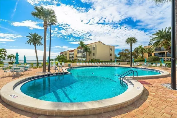 Clearwater Beach, FL 33767,855 BAYWAY BLVD #402