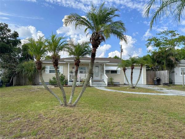 5231 43RD TER N, Saint Petersburg, FL 33709