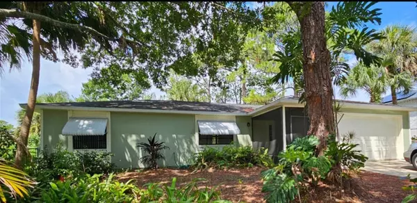 294 HAVERFORD LN NE, Palm Bay, FL 32907