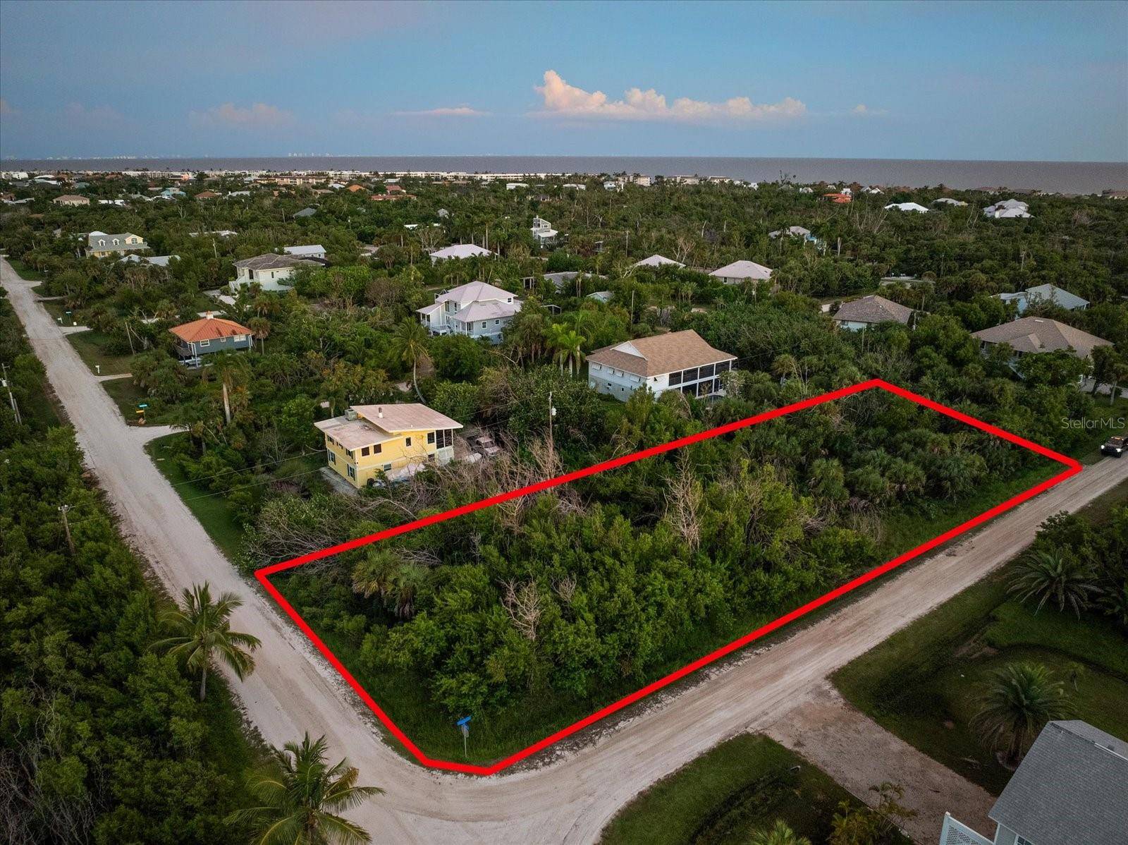 486 PONCE DE LEON RD, Sanibel, FL 33957