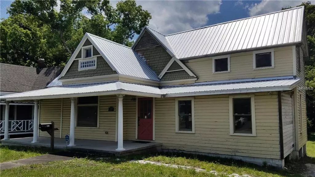 227 S VOLUSIA AVE, Orange City, FL 32763