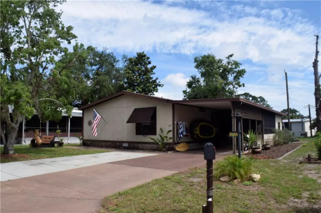 Edgewater, FL 32141,105 OAK ST