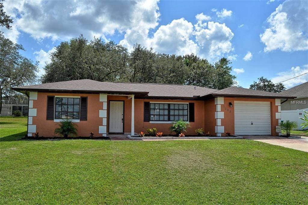 1303 FERENDINA DR, Deltona, FL 32725