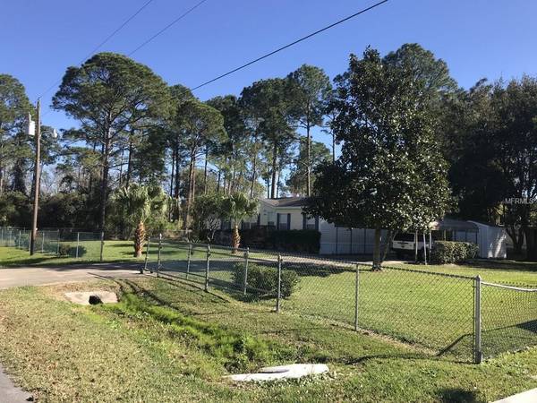 23936 ALLEYCAT RD, Astor, FL 32102