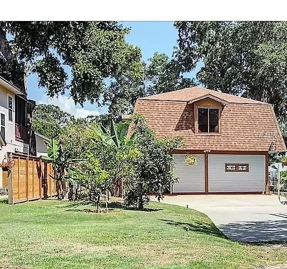 230 INDIAN CREEK RD, Oak Hill, FL 32759