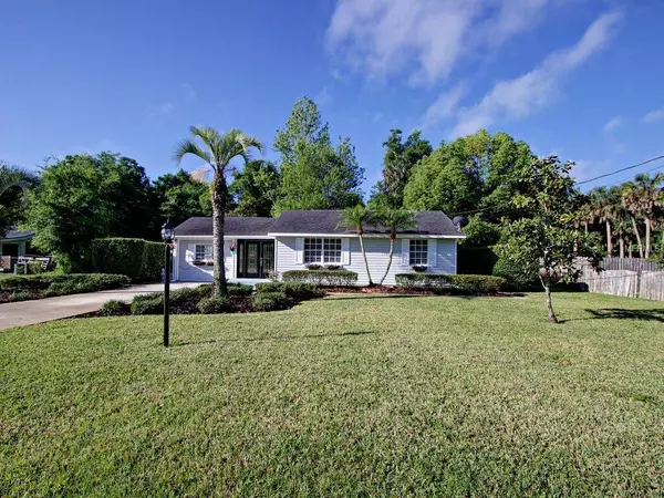 205 DEBARY DR, Debary, FL 32713