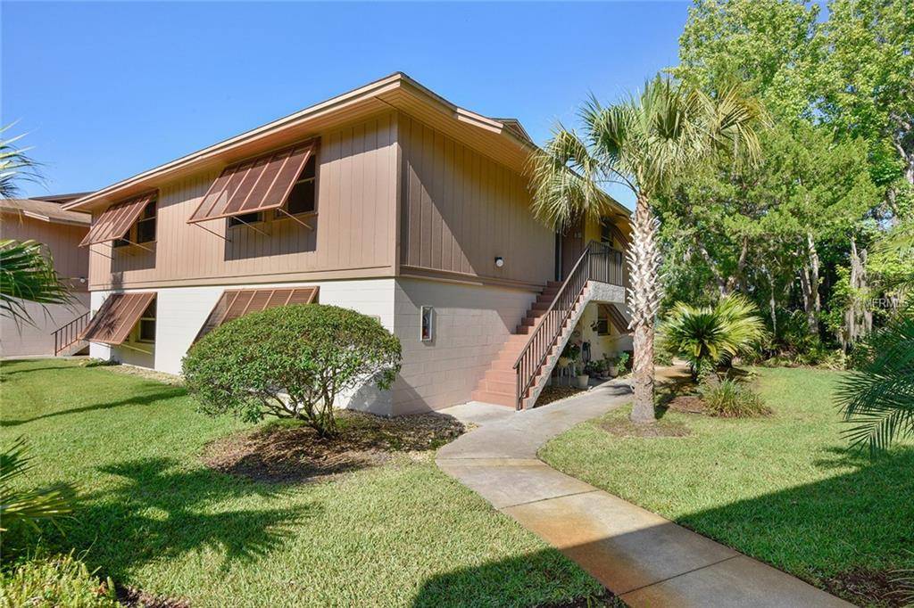 150 WAX MYRTLE WOODS CT #4B, Deltona, FL 32725