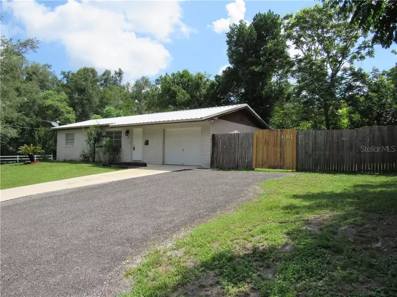 539 N DELAWARE AVE, Deland, FL 32720