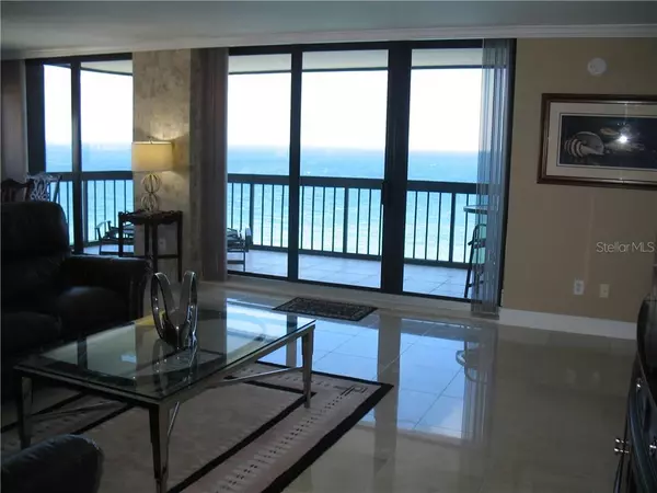 Riviera Beach, FL 33404,5380 N OCEAN DR #21E