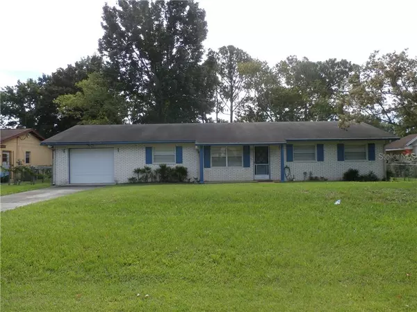1085 EAGLES NEST AVE, Deltona, FL 32725
