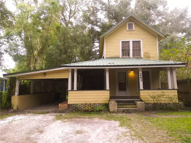 243 W PENNSYLVANIA AVE, Lake Helen, FL 32744