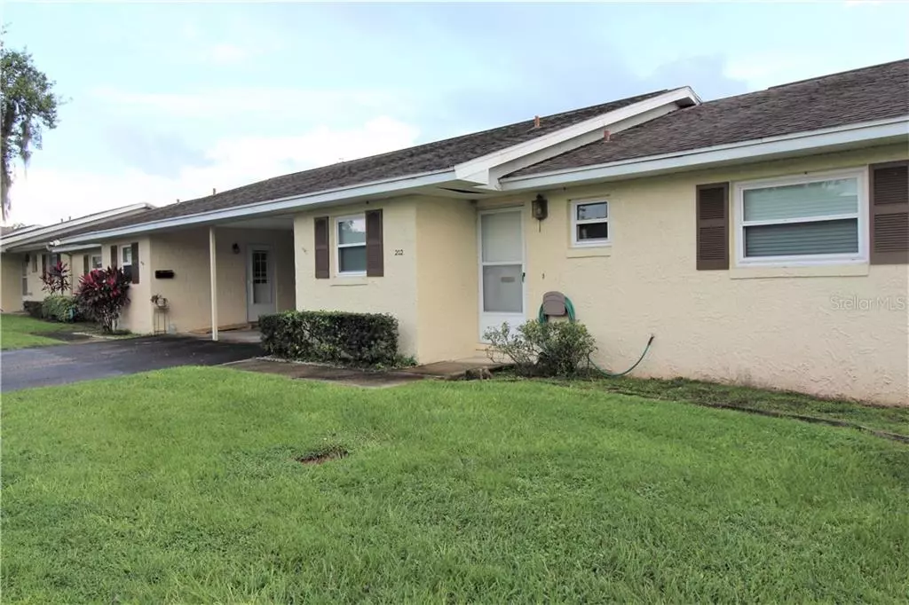 Deland, FL 32724,202 ELMWOOD AVE #330