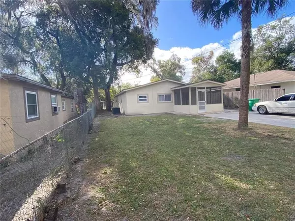 Deland, FL 32724,714 E COX ST