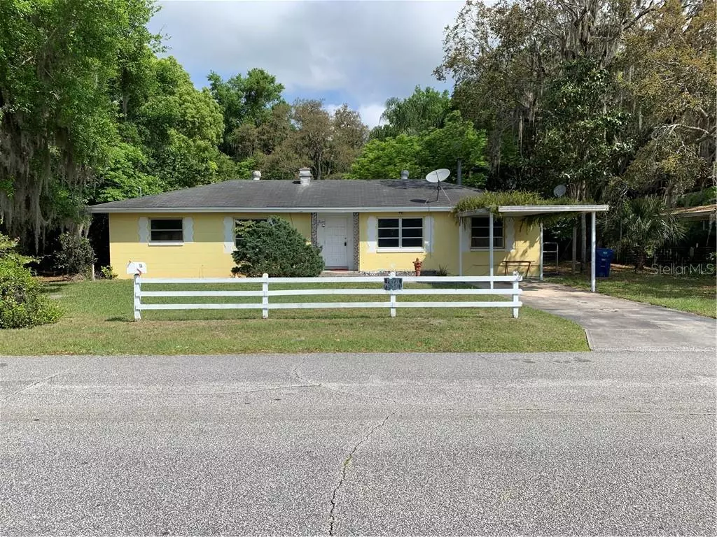 Pierson, FL 32180,118 E 1ST AVE