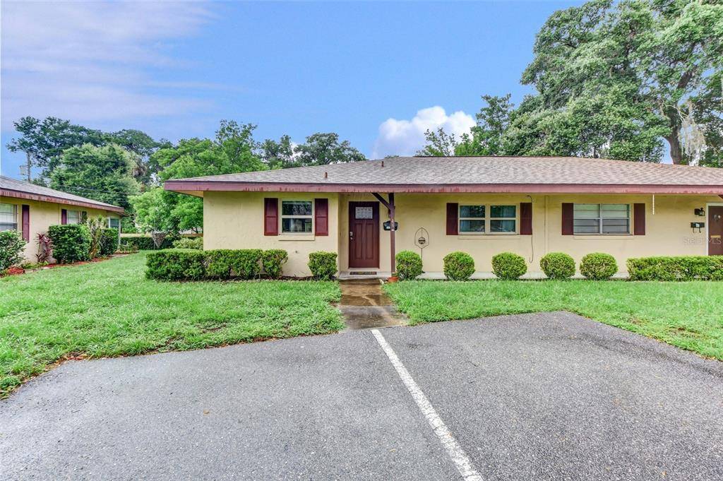 46 VILLA VILLAR CT #46, Deland, FL 32724