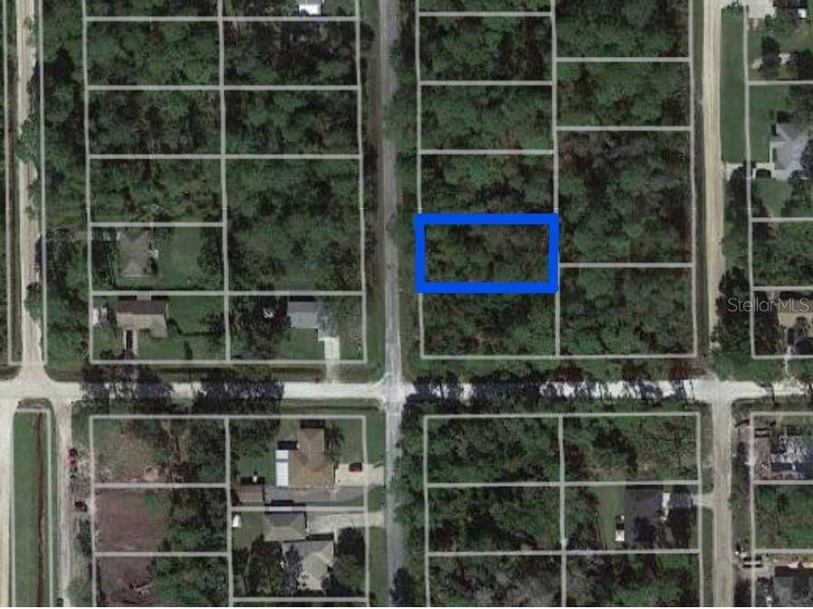 8TH AVE, Deland, FL 32724