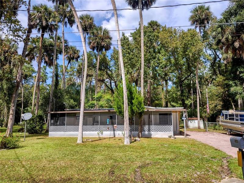 24501 FOX RD, Astor, FL 32102